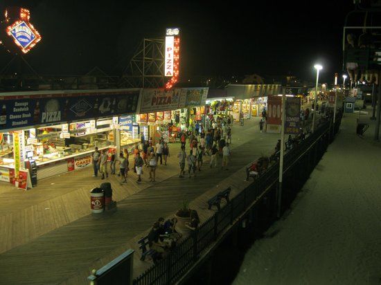 Casino Pier & Breakwater Beach Waterpark